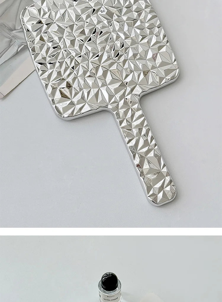 Portable Handheld Makeup Mirror – Modern Design